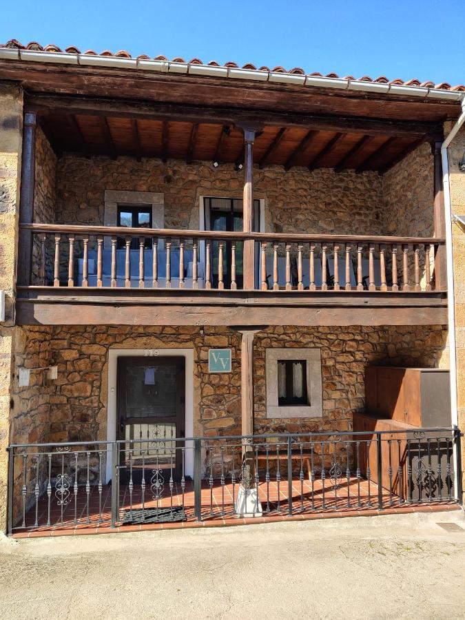 Casa Rural Apartamentos Angel Inguanzo Arenas De Cabrales Exterior foto